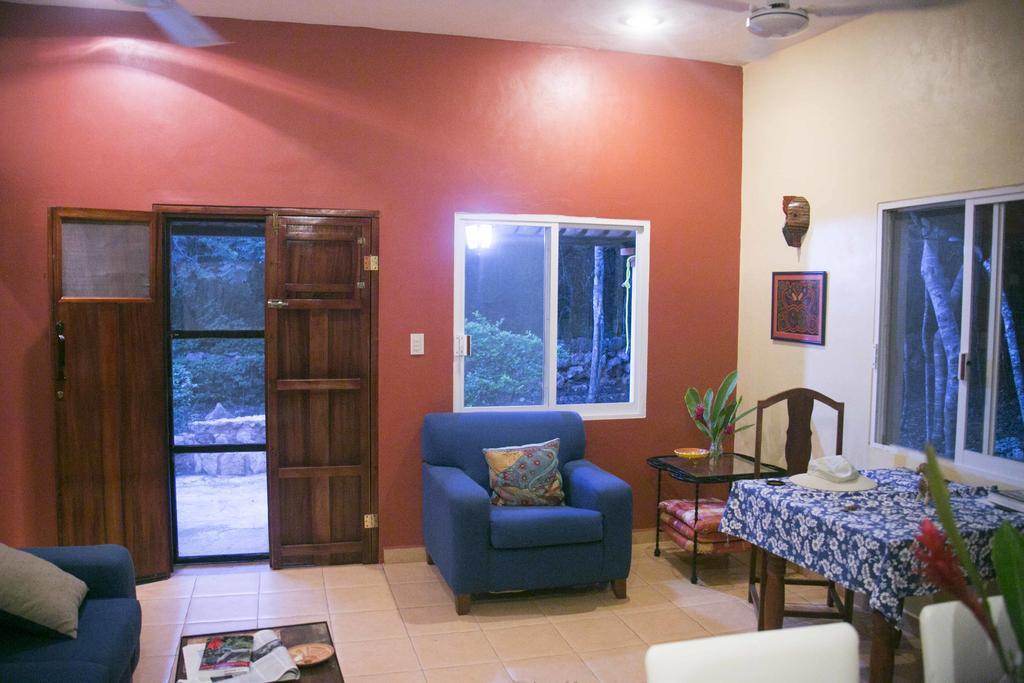 The Flycatcher Inn Retreat Hotel Santa Elena Exterior photo